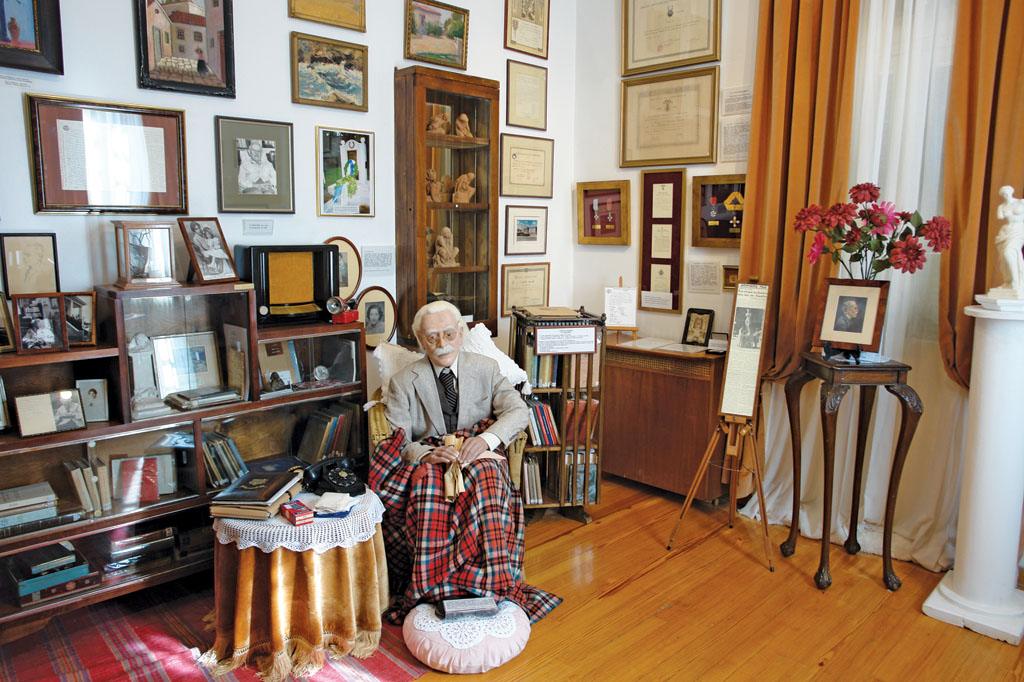 ΑΡΙΣΤΕΡΗ ΑΙΘΟΥΣΑ ΤΟΥ ΜΟΥΣΕΙΟΥ 